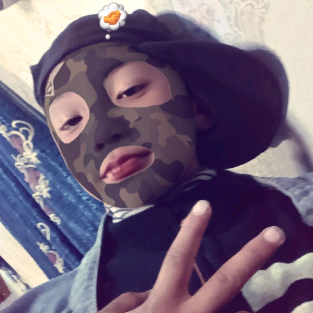 Řçẽn嘎玛占堆跳舞