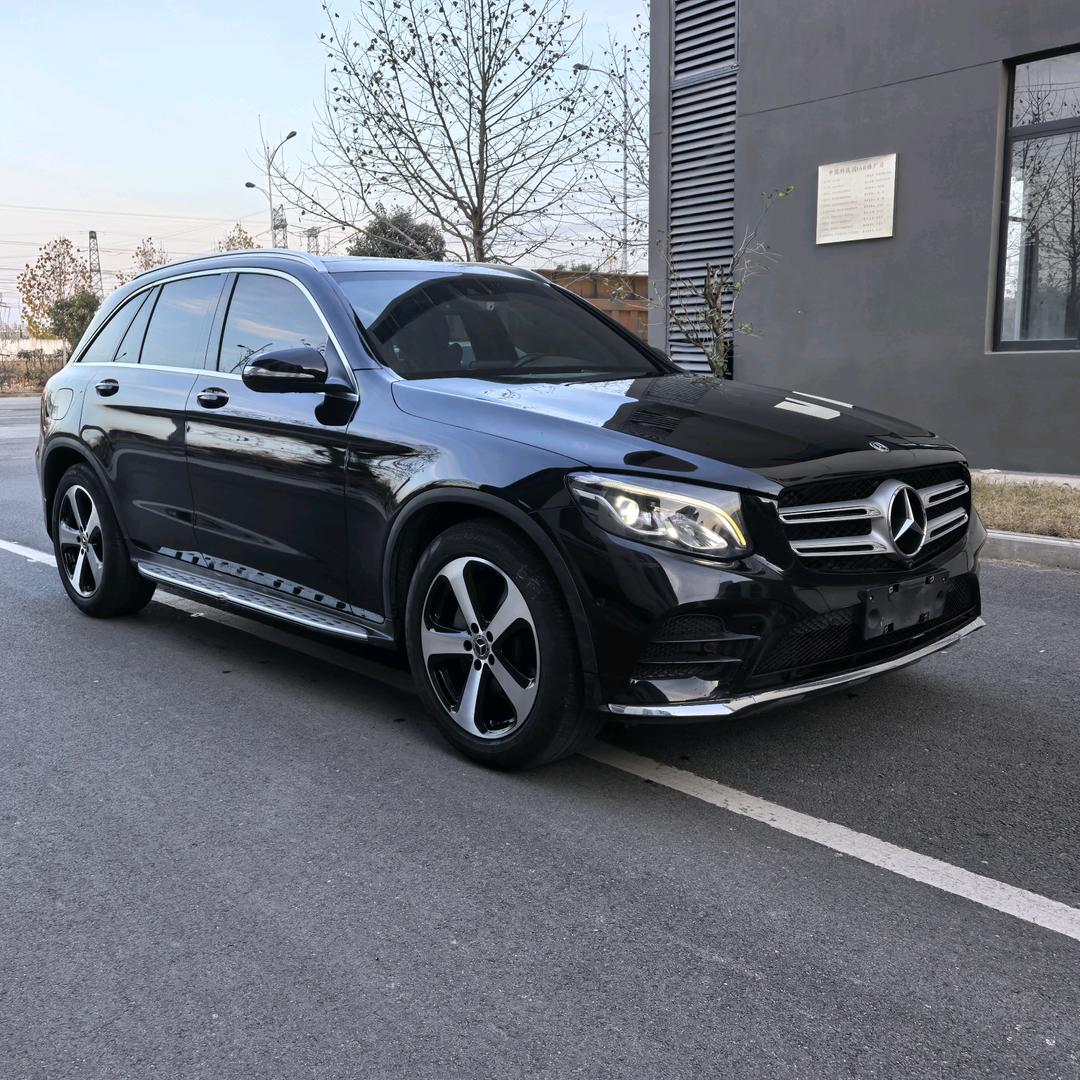 唐河县恩仔二手车销售店