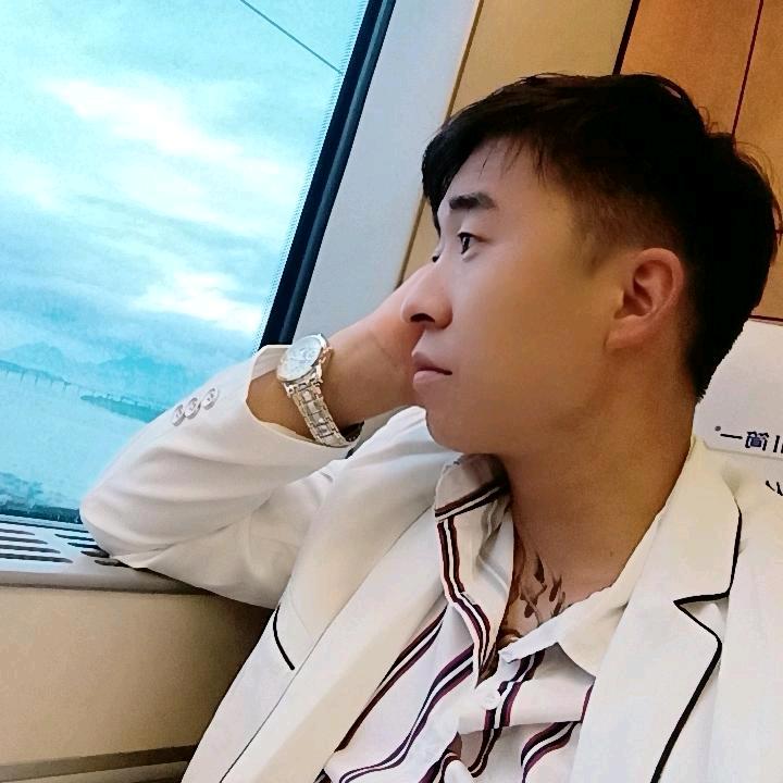 周洋