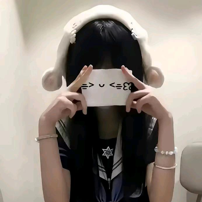 ₍˄·͈༝·͈˄*₎◞ ̑̑