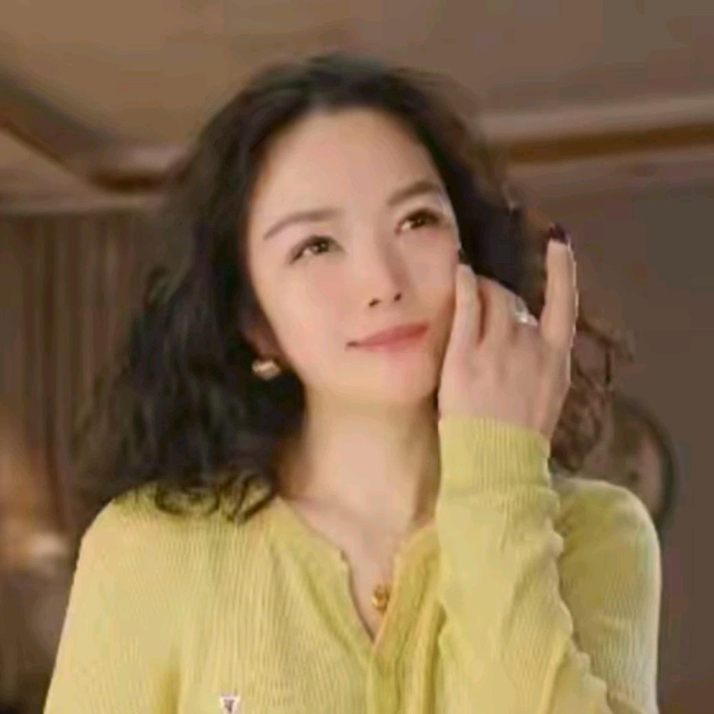 九儿高端定制女装（私服穿搭）