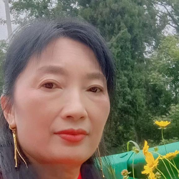 爱养鸡鸭的村姑