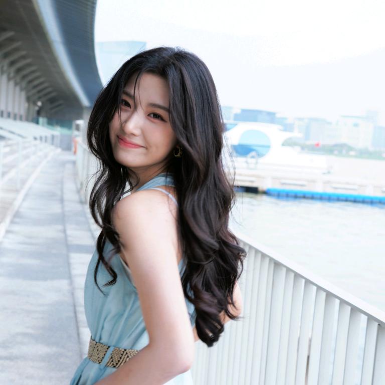 六元纯牛奶
