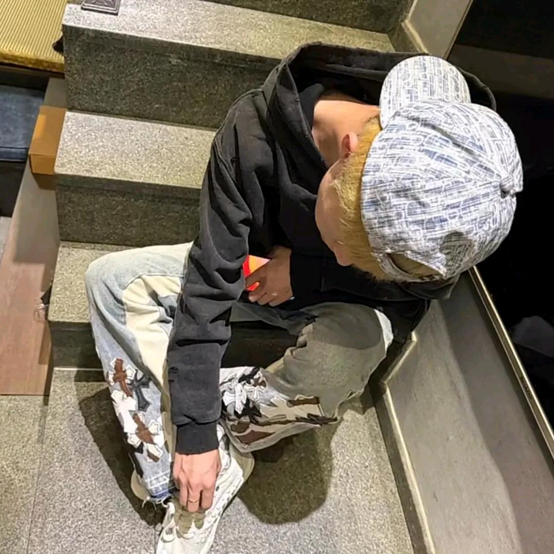唔想训觉