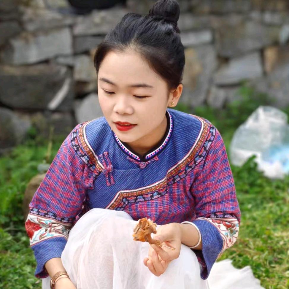 布依姐妹美食记