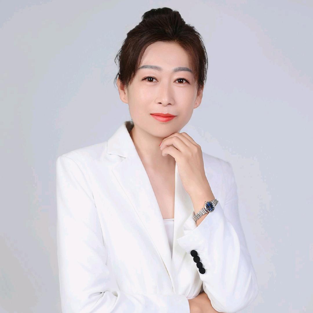 美业逆净调肤小秦