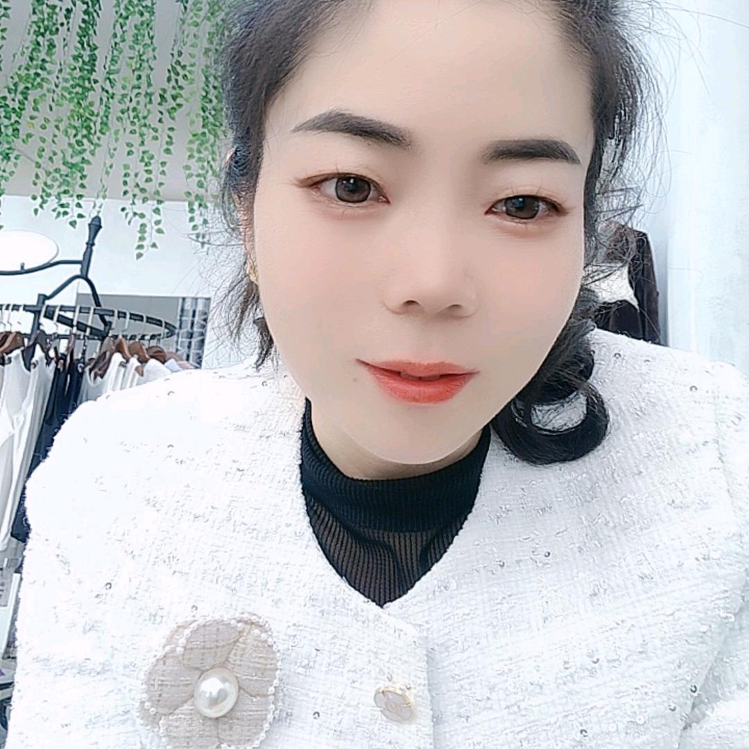 盼若轩服装店