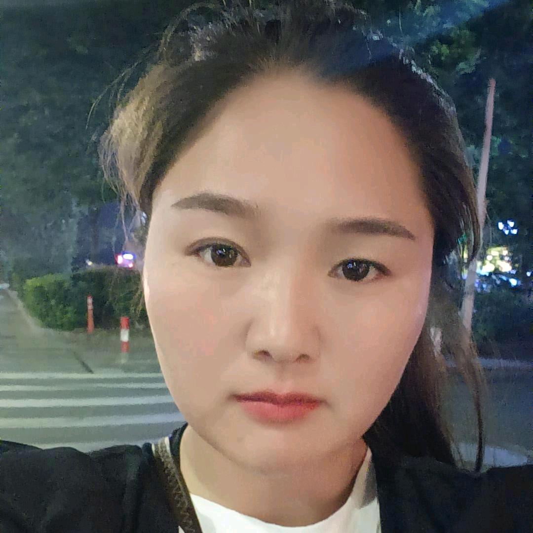 前湾新区半夏花开鲜花店