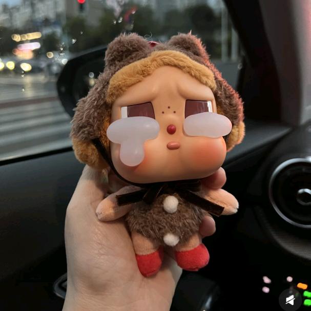 油罐车搭着兔子