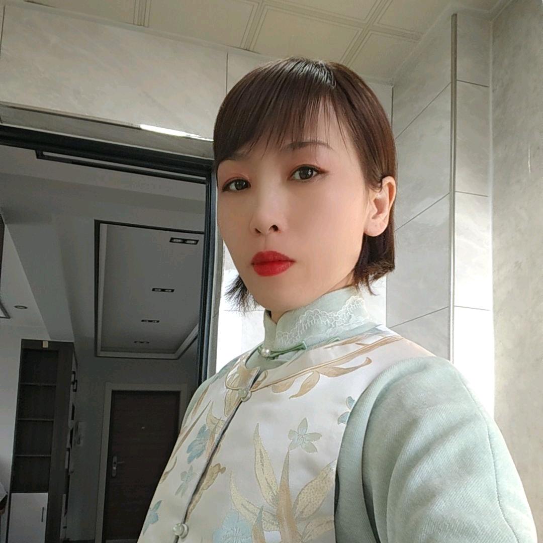 旗袍换装