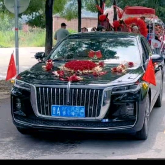 丽乐乐🎈红旗车队、婚庆一条龙服务🎈