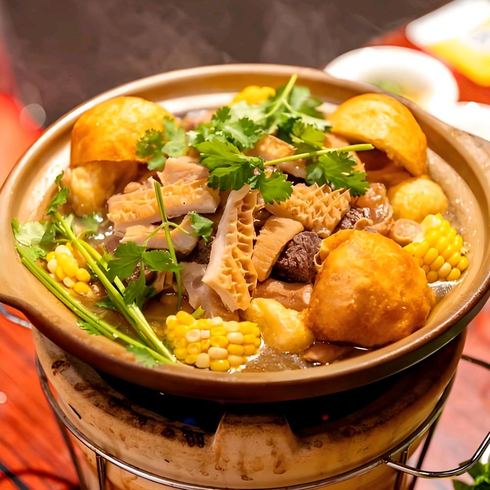 使赵港式打边炉(羊排、牛腩，牛杂)