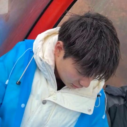 小潘小潘.
