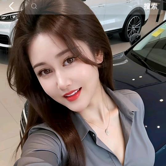 好女都有一身肉，咱亲她也亲不够；