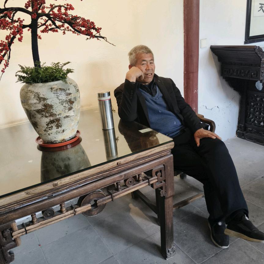 黄，心态快乐🙂