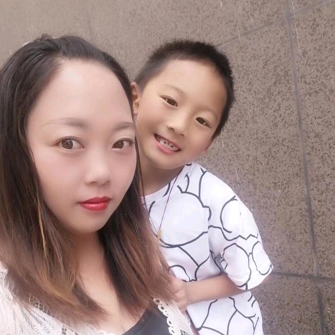 ༻行走的一百万ꦼ᭄ྃ