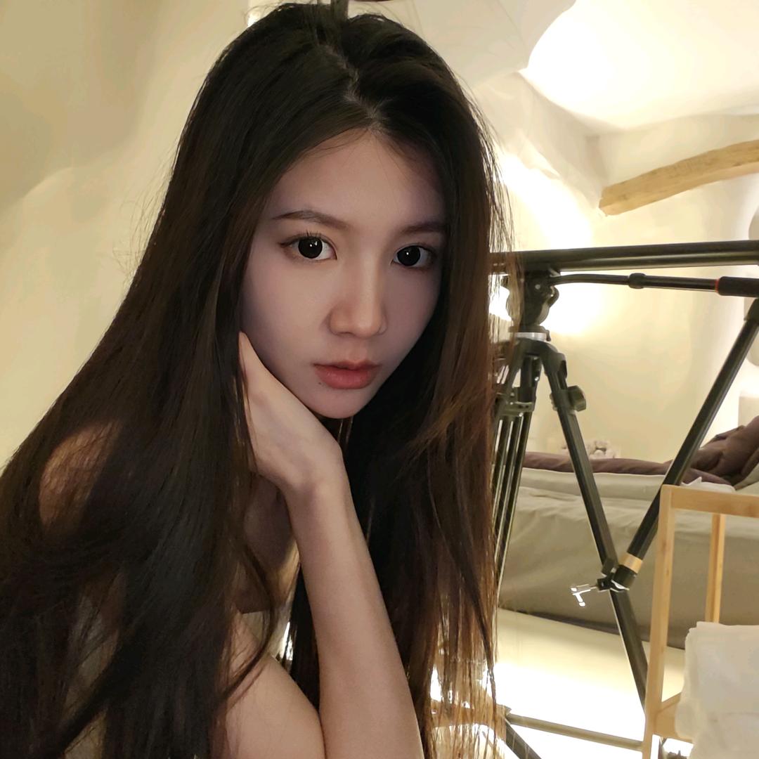 小明飓疯-美妆测评