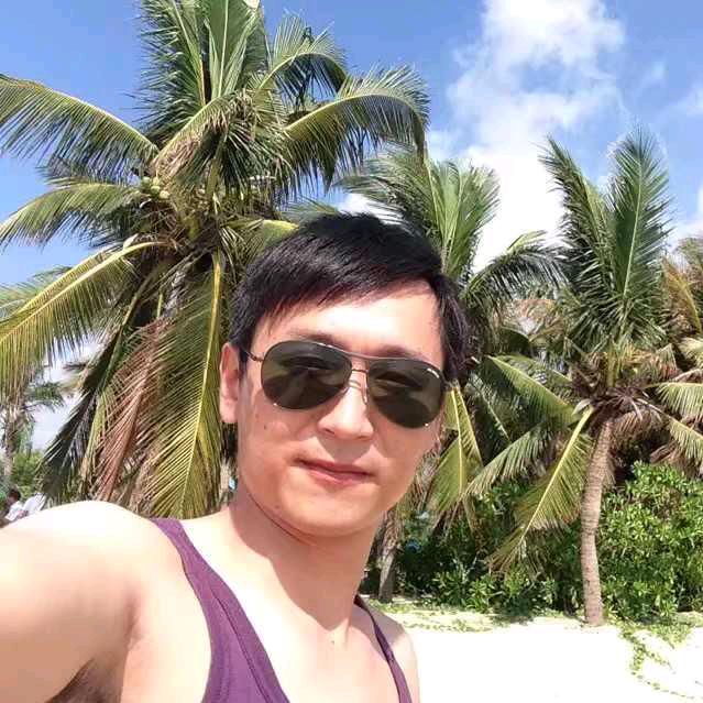 喜欢穷游的大叔