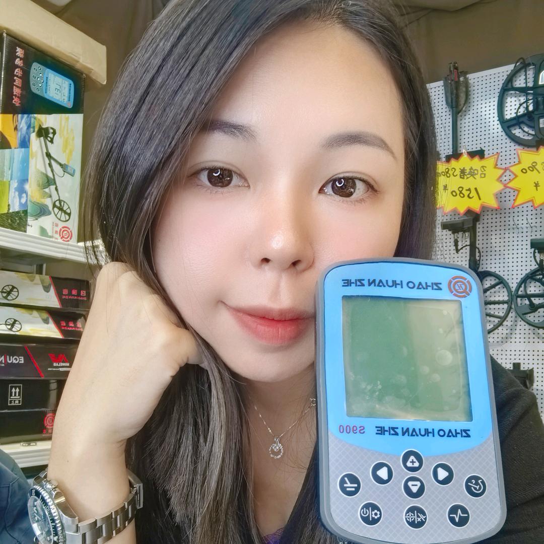 召唤者小姐姐