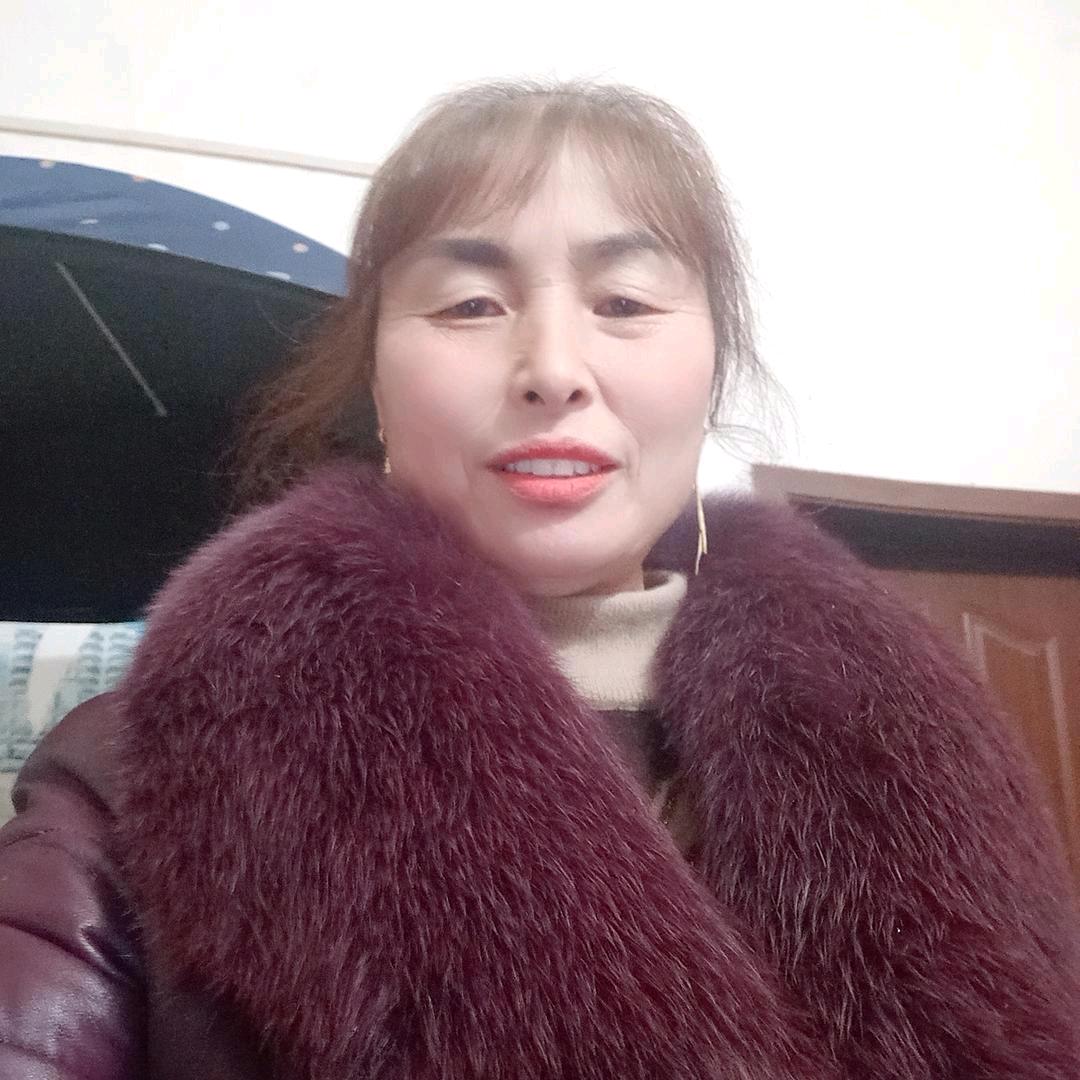 杨姐🎤小号8.10晚上大号开播
