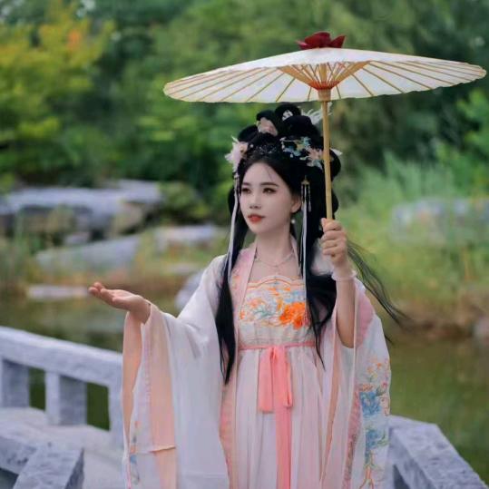 遗失的美好🍭🍭