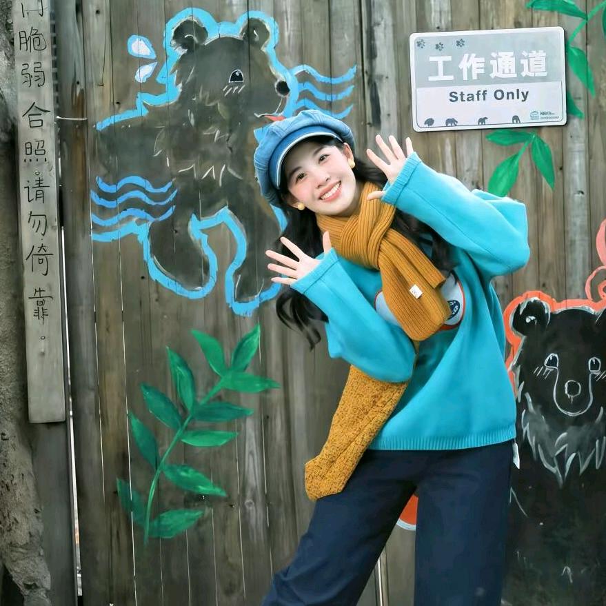 爱喝真果粒的鸭子