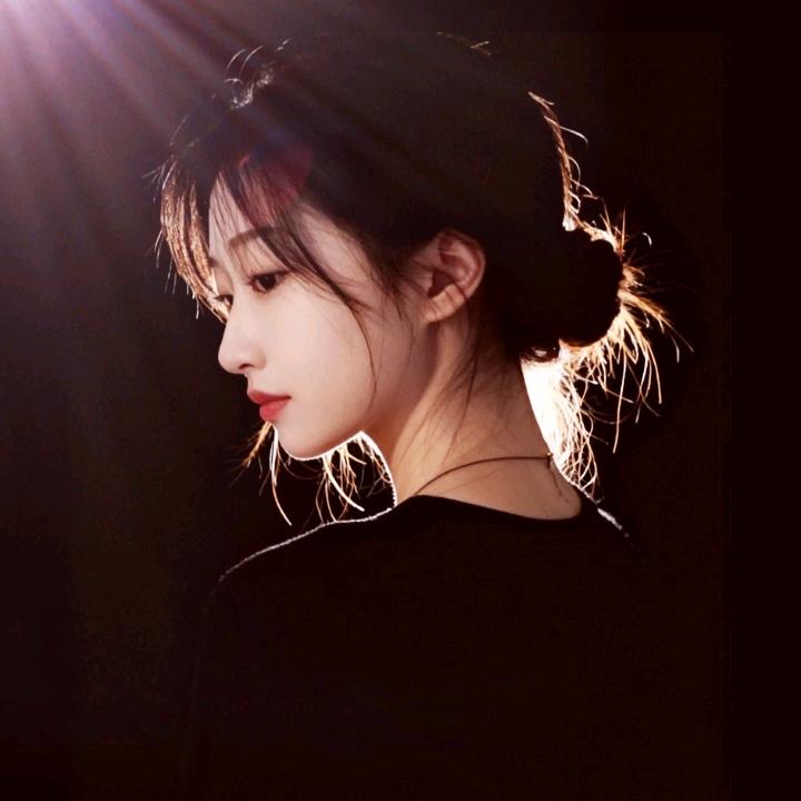 💞ღ᭄ 玲玲💞ღ᭄
