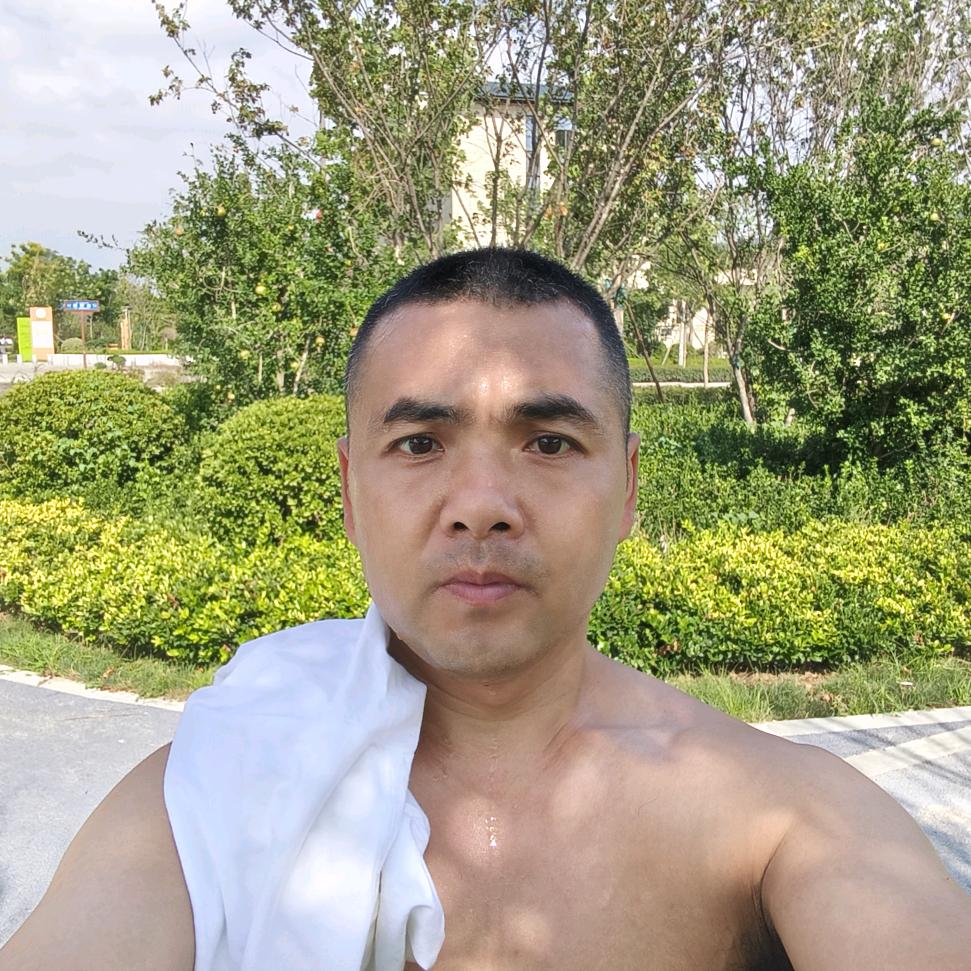 自律的大兵哥