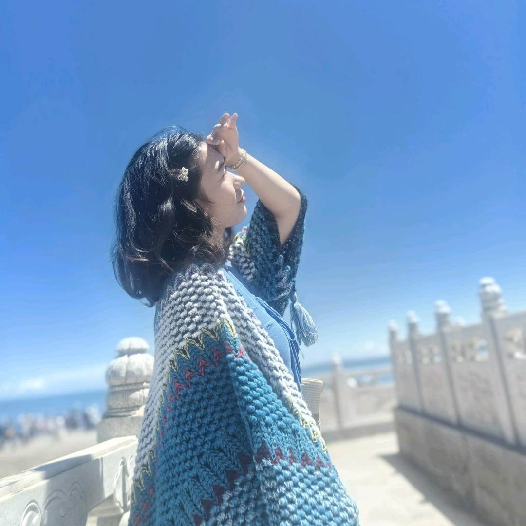 《巷子里》佛系女装店