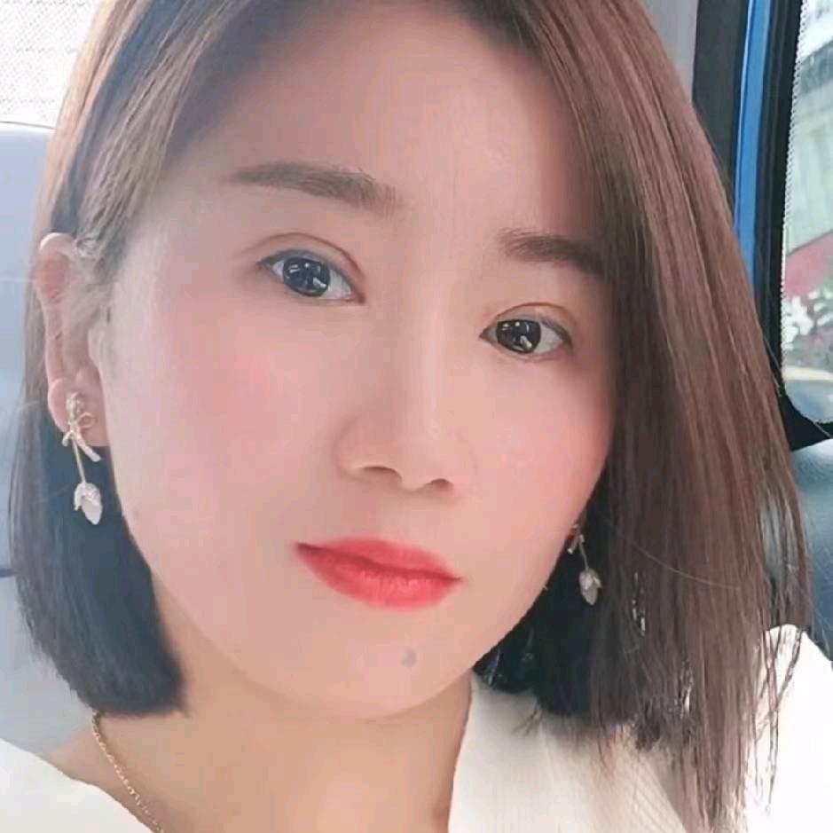 艳妹子[新港雅窗帘]