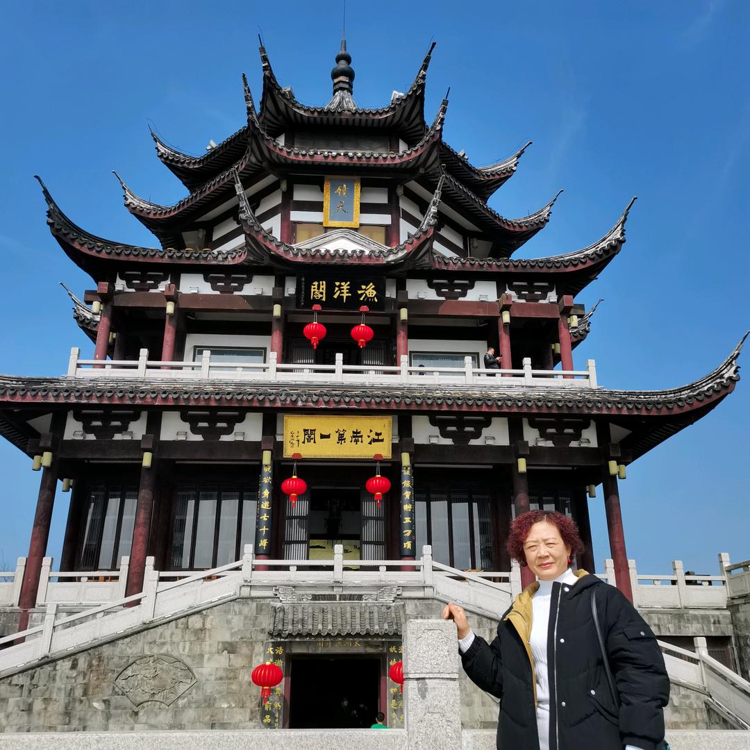 昆山唱歌阿秀(早上8点3o)开播