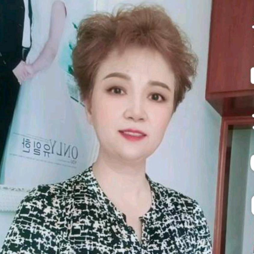 铿锵玫瑰