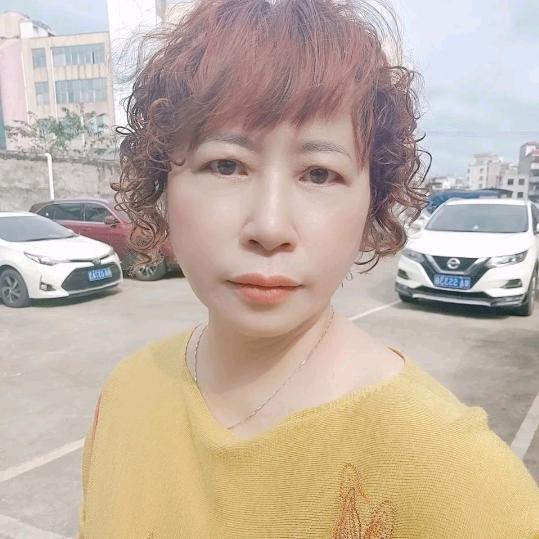 花儿🌺中午11:30分直播🎤