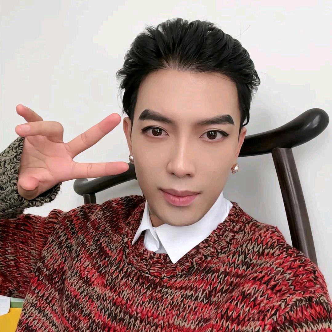 一枝梅🔥爱美丽