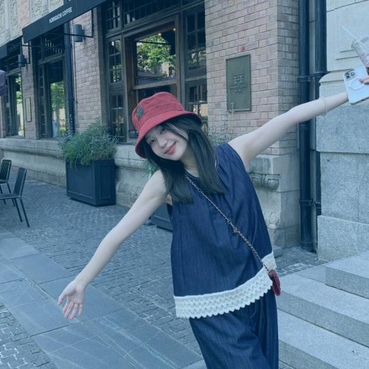 陳文文轻奢女装