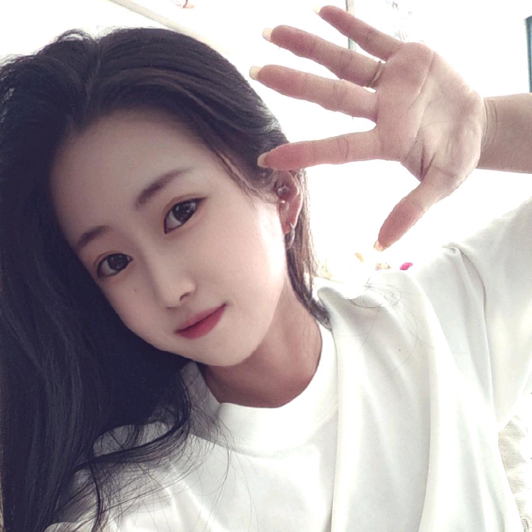 琪  琪🌸