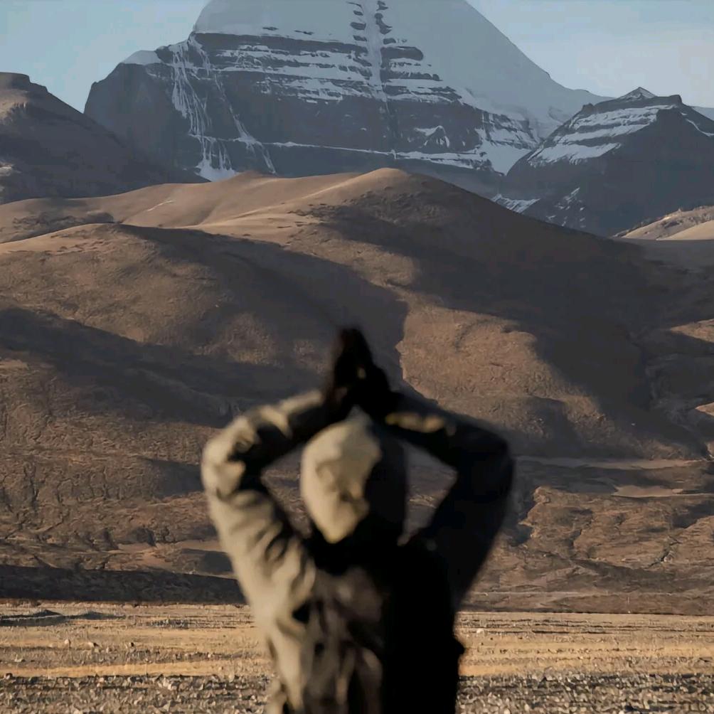 阿洛ꏃꑱ