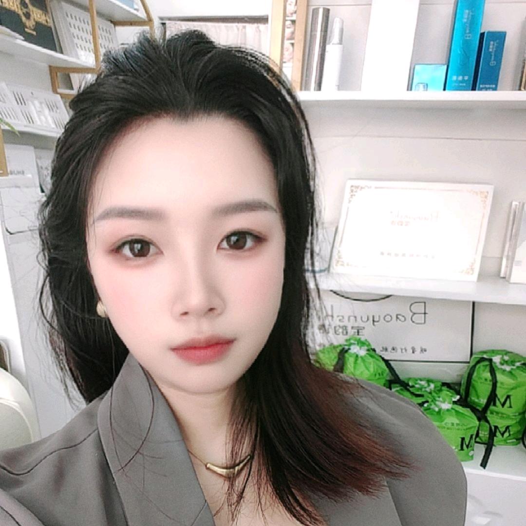 芳芳美学馆，美甲，美睫，纹绣，藏式养生