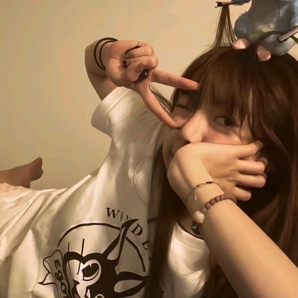 一只懒羊.