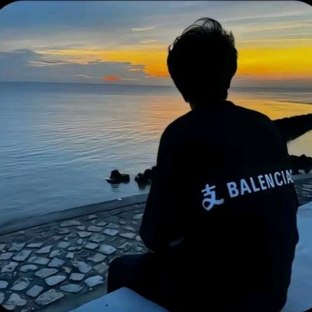 不妨向前看看☁️