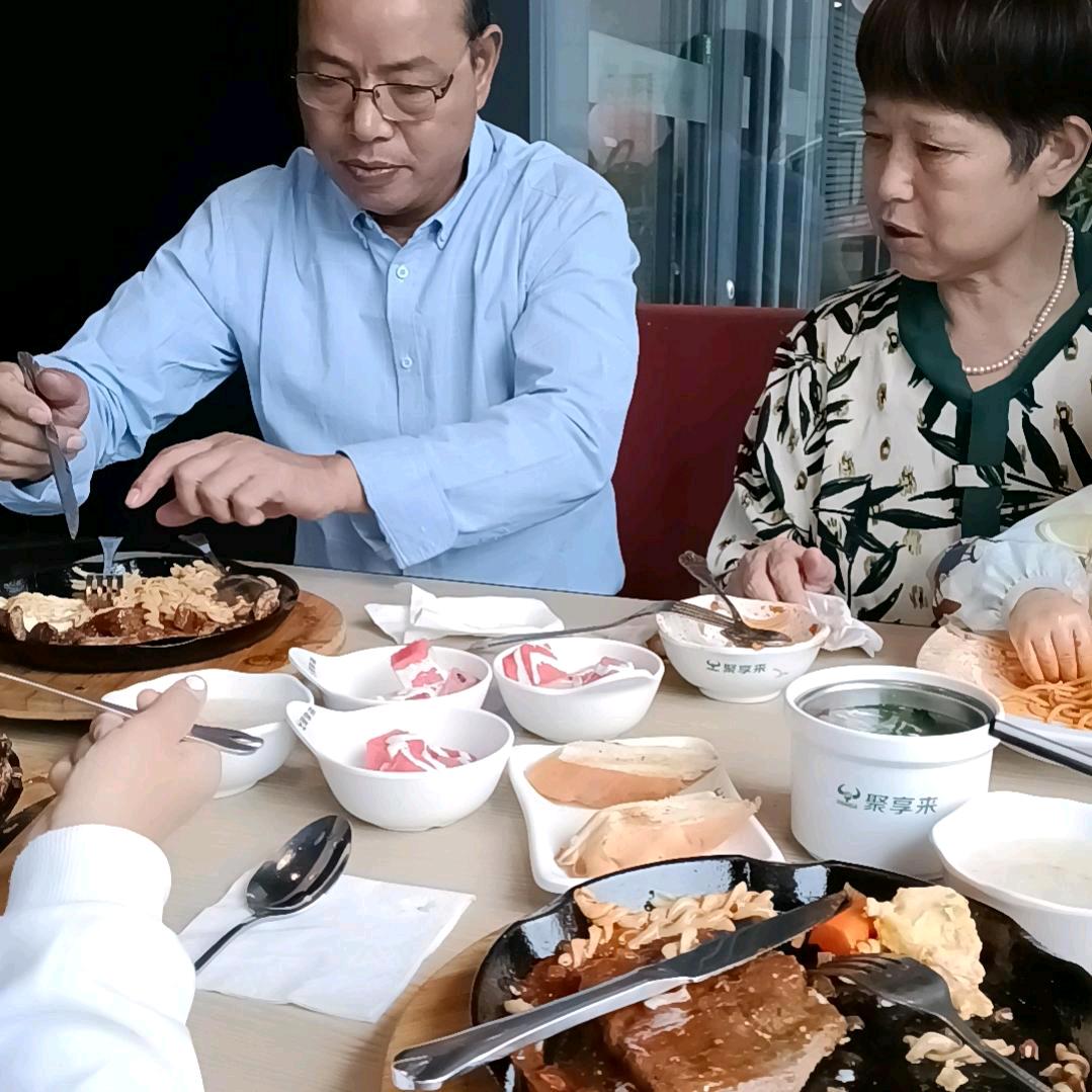 李仲战