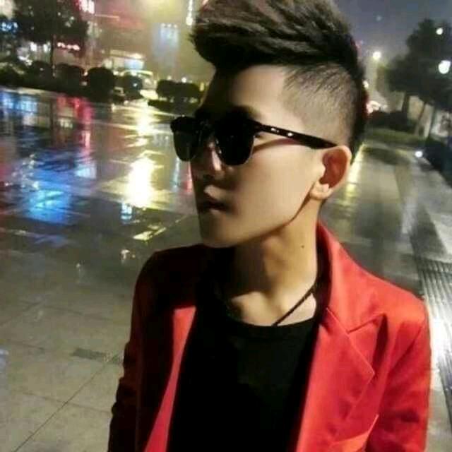 🔥关注我，每天更新热门短,剧。好看的短