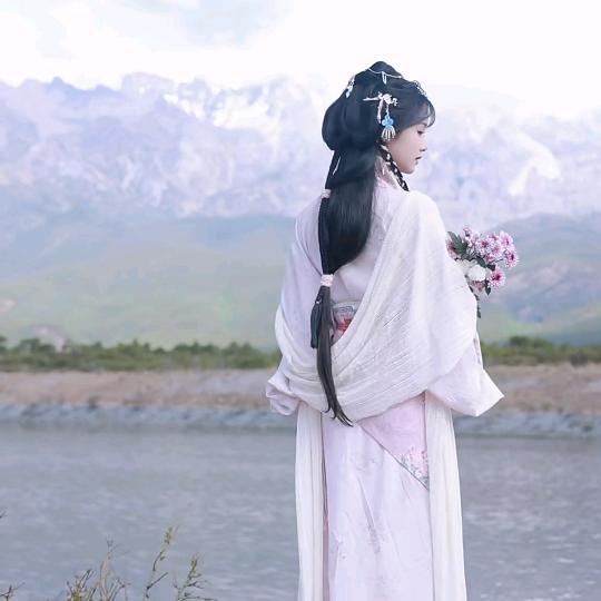 白芊芊