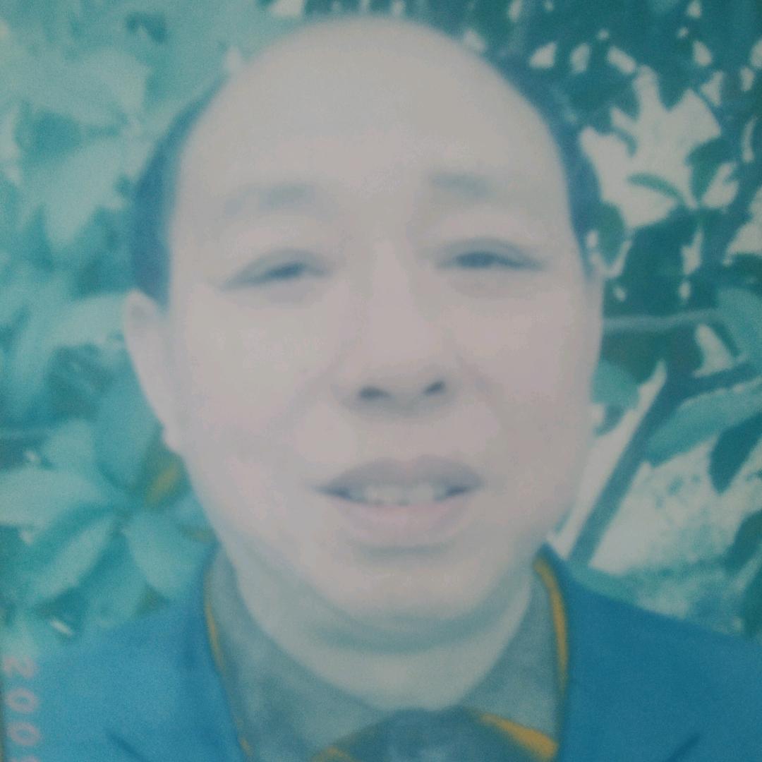 黄师傅，，，黄袍山户外基地附近