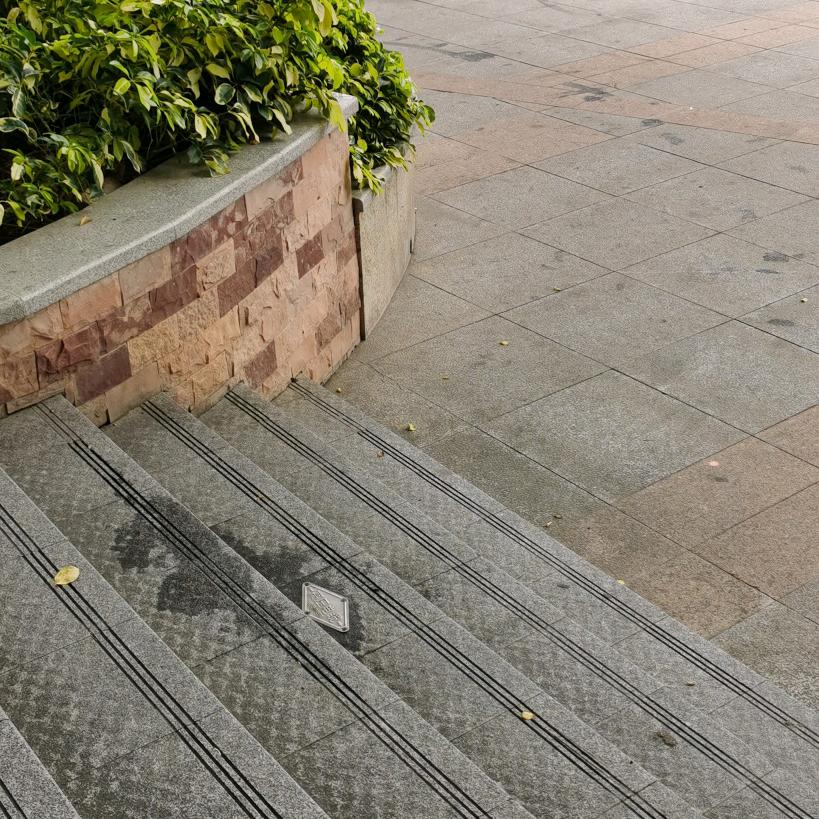 风雨过后见彩虹