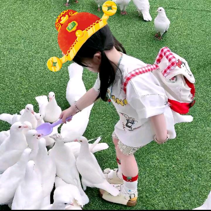 卡卡^