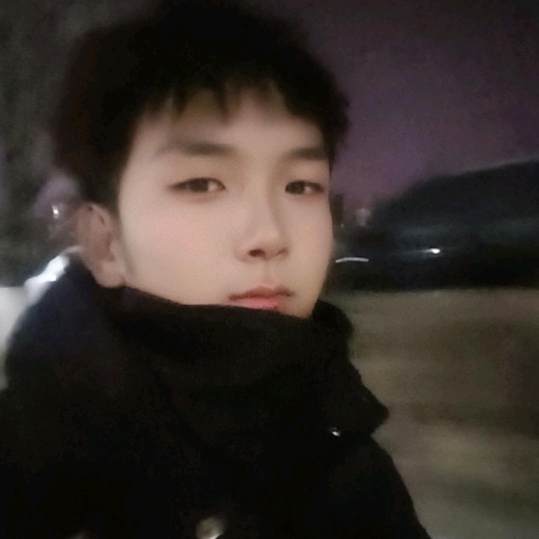 𓄂爱生活的郑十三𓆃