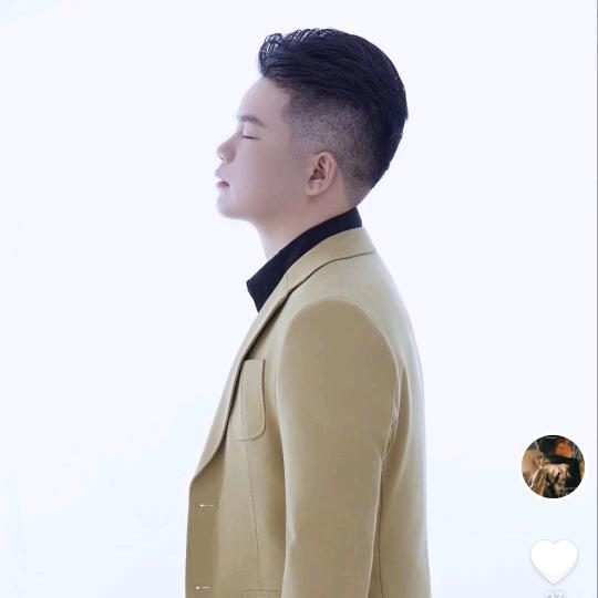 请叫我小短腿