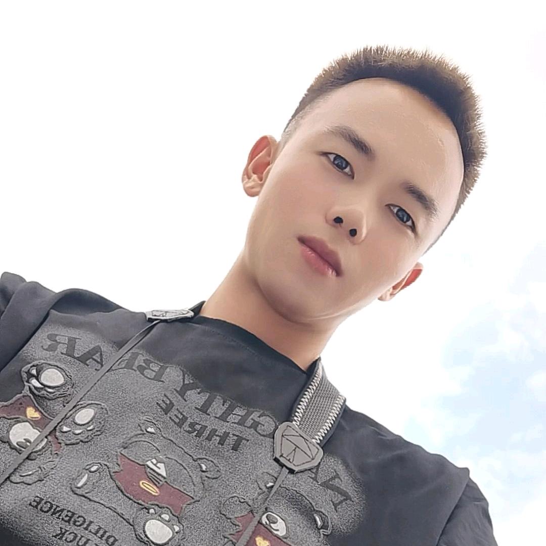 上了年纪的男人👨
