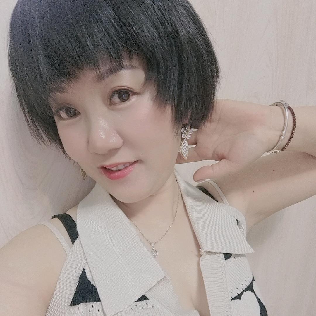 萍水相逢